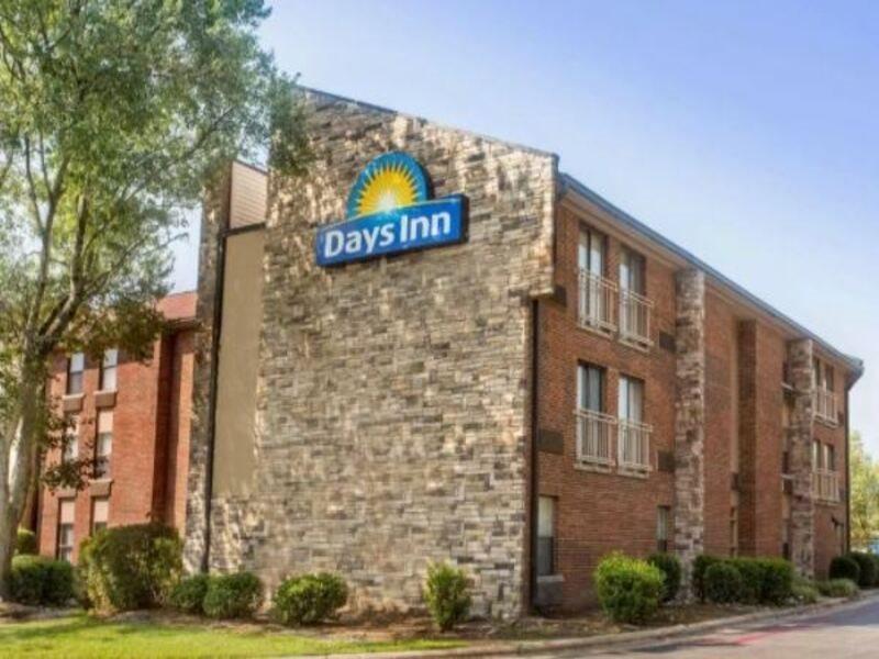 Days Inn By Wyndham Raleigh-Airport-Research Triangle Park Morrisville Exterior foto