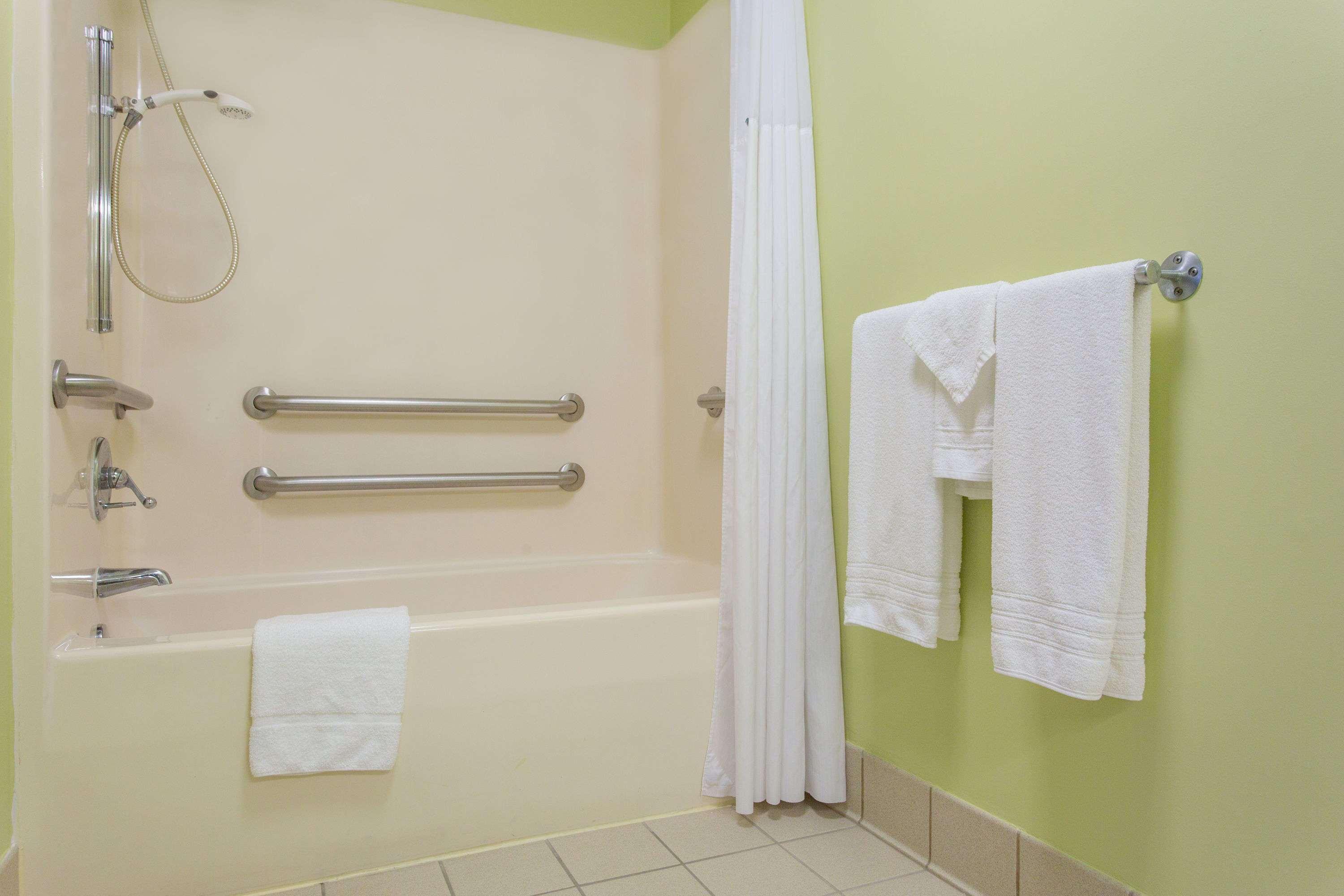 Days Inn By Wyndham Raleigh-Airport-Research Triangle Park Morrisville Exterior foto